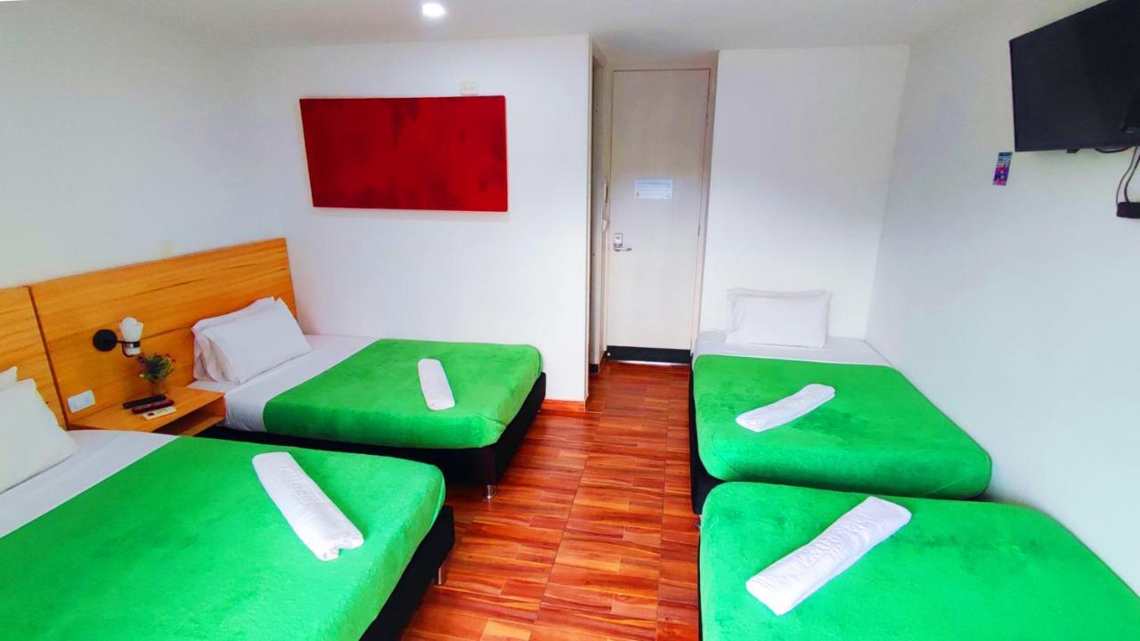 נייבה Hotel Berdez מראה חיצוני תמונה
